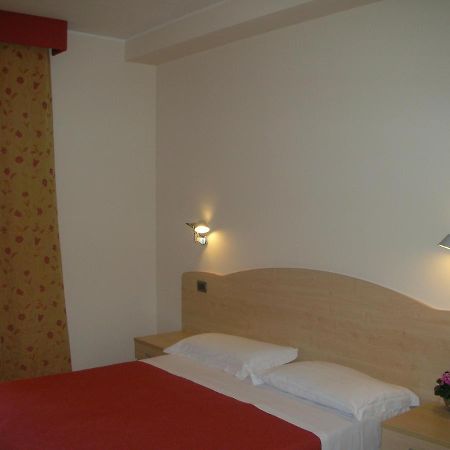 Hotel La Tartaruga Roseto Degli Abruzzi Luaran gambar