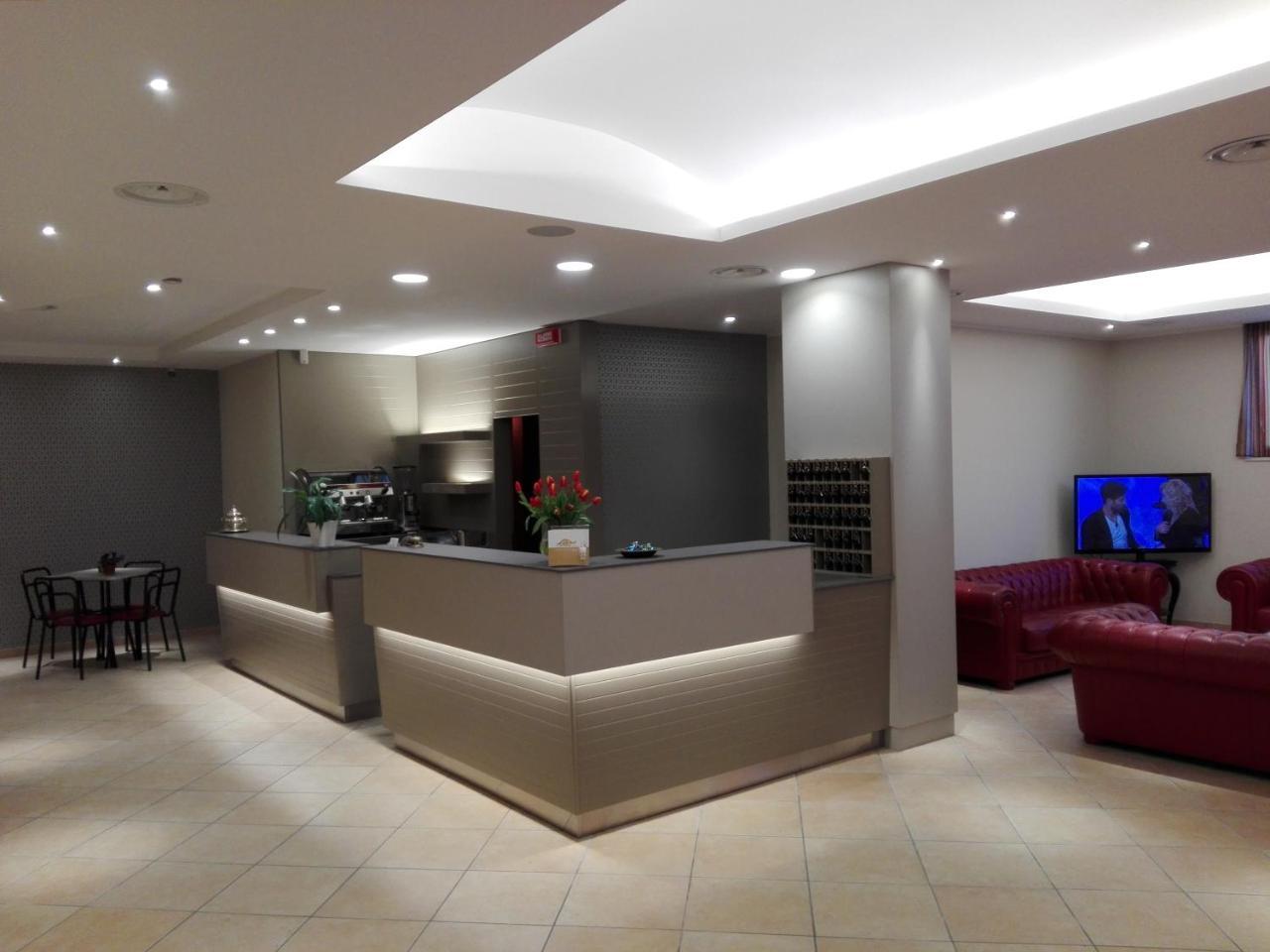 Hotel La Tartaruga Roseto Degli Abruzzi Luaran gambar